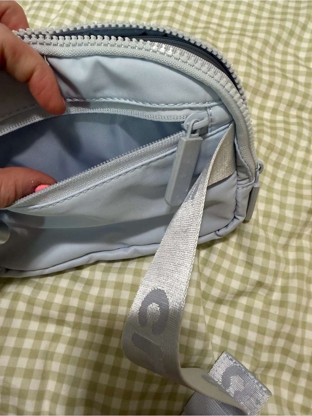 CROCS CLASSIC BELT BAG - Picture 5 of 5